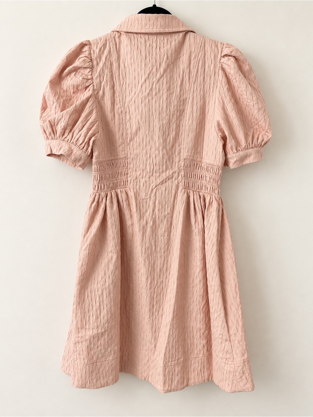 GiGiO Blush Pink Puff Sleeve Smocked Waist Dress Size M NWT Pockets - Picture 2 of 2